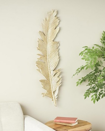 PLUMA AVE PARED